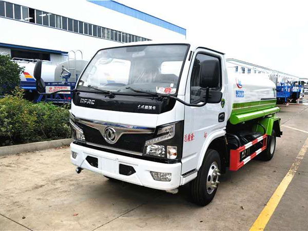 國六東風(fēng)福瑞卡5方灑水車