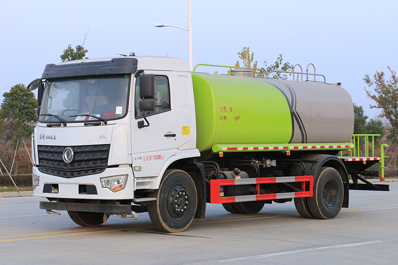 國六東風(fēng)專底14方灑水車
